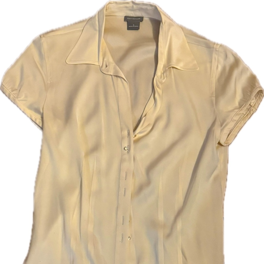 Ann Taylor Silk Ivory Button Down Cap Sleeve Fitted Size 0